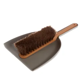 Dustpan and Brush Set by Iris Hantverk