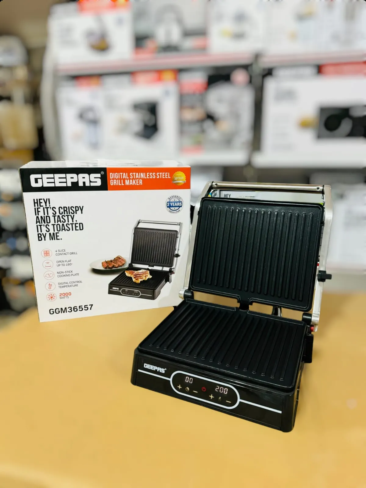 Geepas Digital Stainless Steel Grill Maker GGM36557