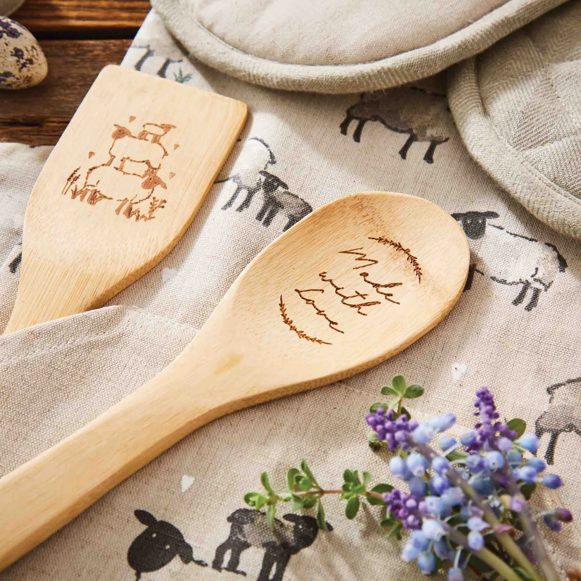 Highland Sheep Set of 3 Bamboo Utensils