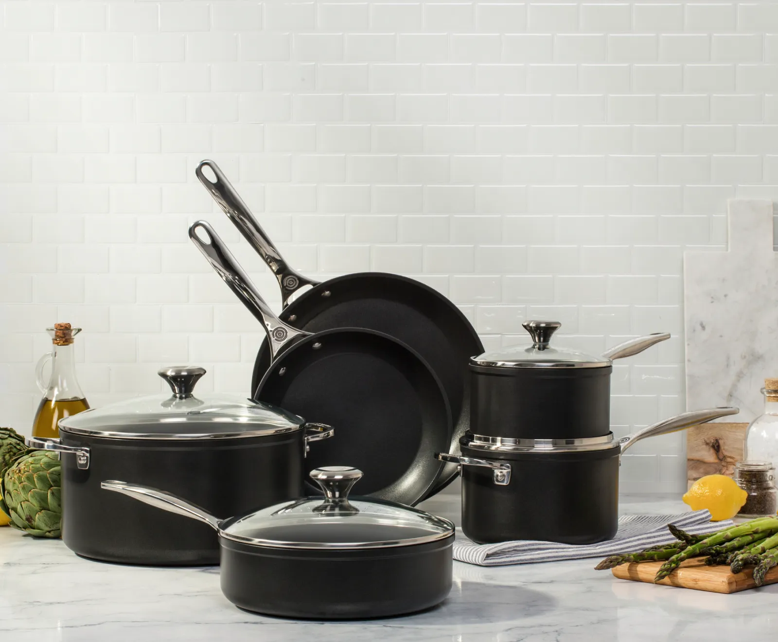 Le Creuset 10-Piece Toughened Nonstick PRO Set