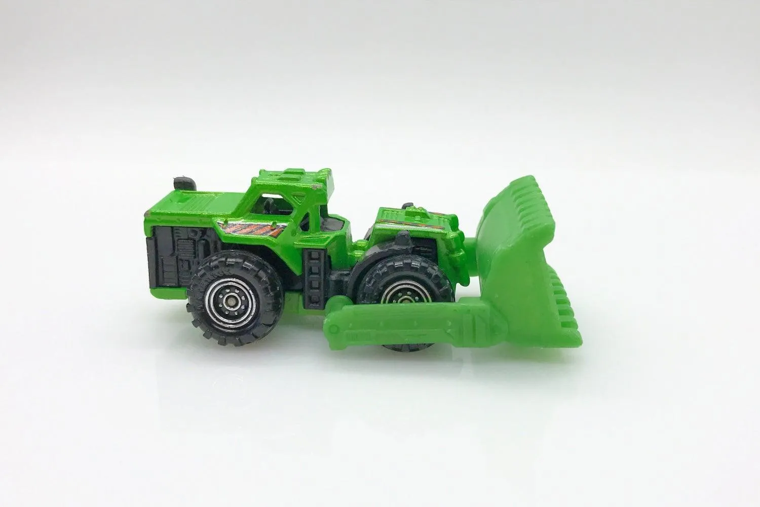 Matchbox Green Mound Mover (2015)