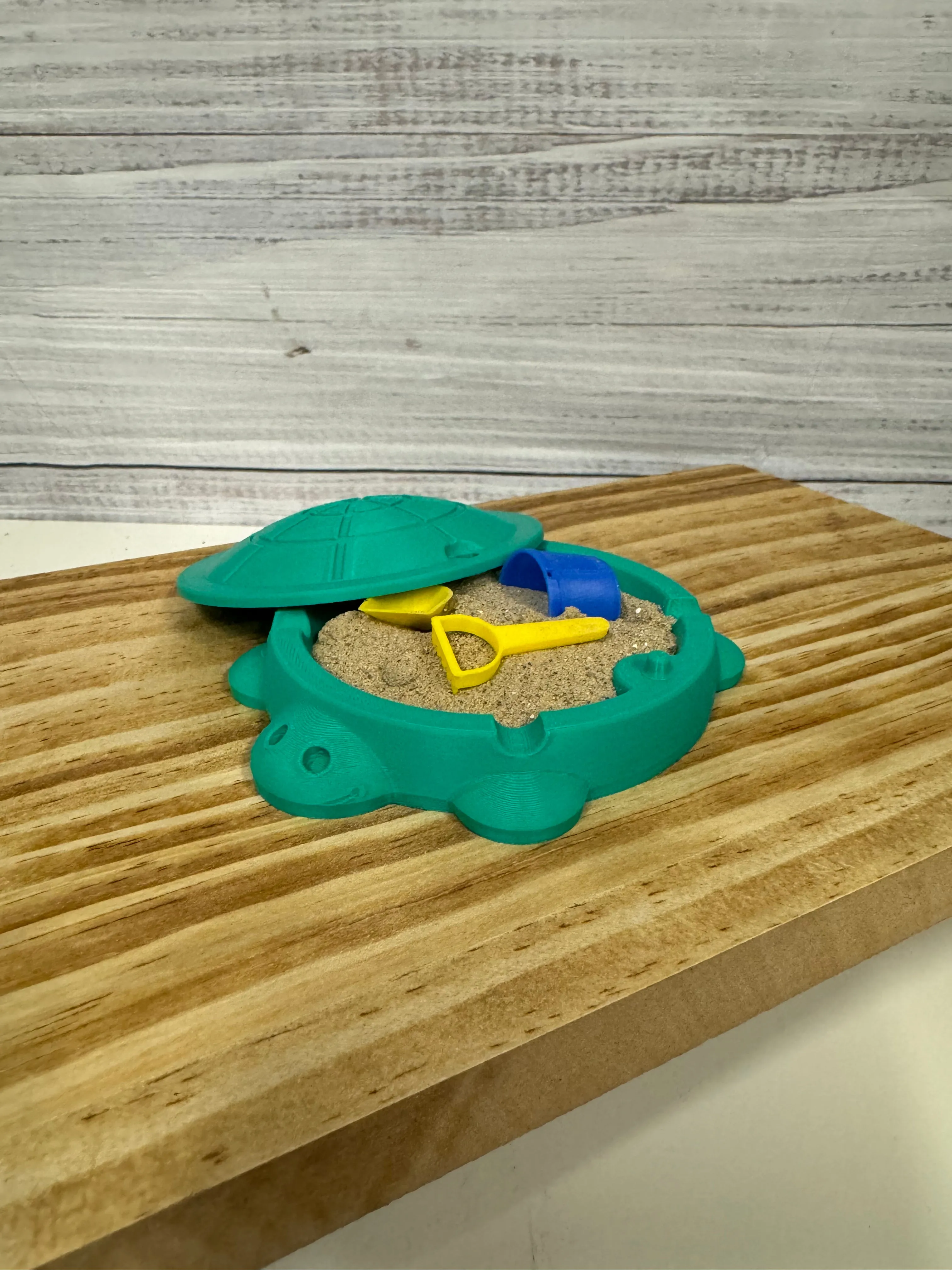 Mini Turtle Sandbox w/ Real Sand & Mini Tools