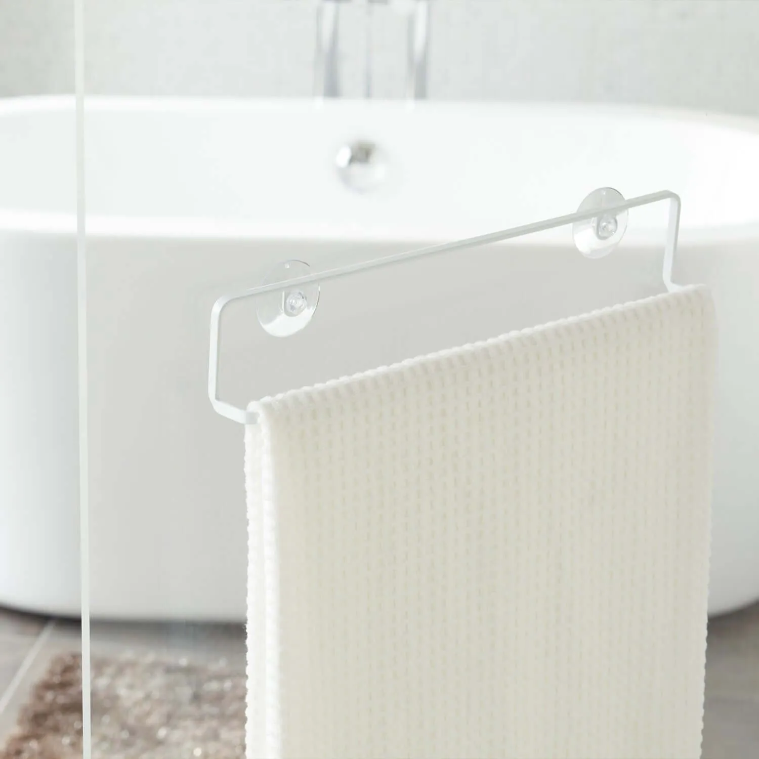 Wide Towel Hanger with Suction Cup